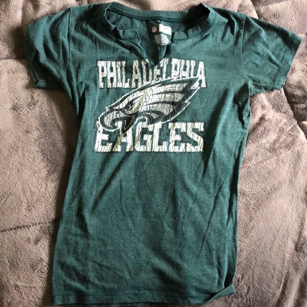 Eagles t-shirt